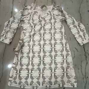 Kate Quinn fish wrap dress